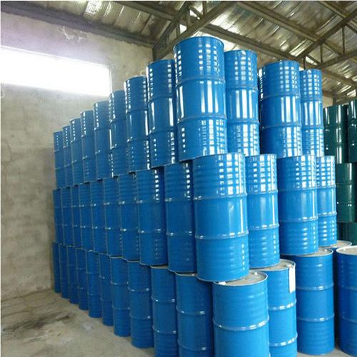 广州化工厂家批发工业无水甲醇 木醇木精 玻璃水原料 燃料油图片